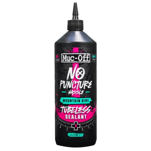 Fles Muc-Off Tubeless Sealant MTB 1L voor mountainbikes met UV-detectiesysteem, lekvrije bescherming en eenvoudig aan te brengen, aangeboden door Bike by Mike.