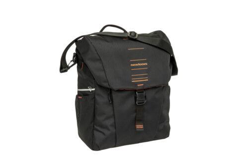 Enkele fietstas New Looxs Vigo Single 20L Black Orange waterafstotende fietstas met schouderband en bevestiging aan bagagedrager bij Bike by Mike